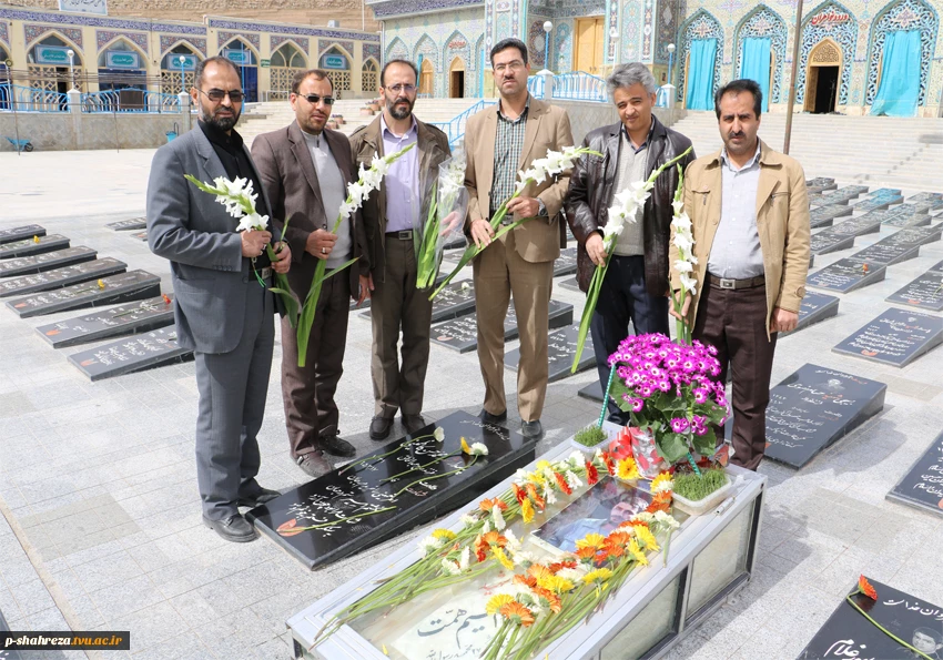 گلباران مزار شهید همت در سالروز شهادت ایشان 3