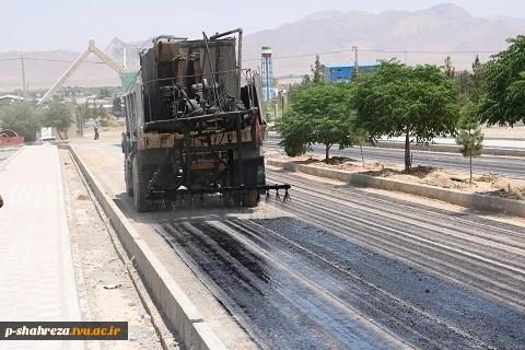 آسفالت ساختمان جدید آموزشکده پسران شهرضا به پایان رسید 8