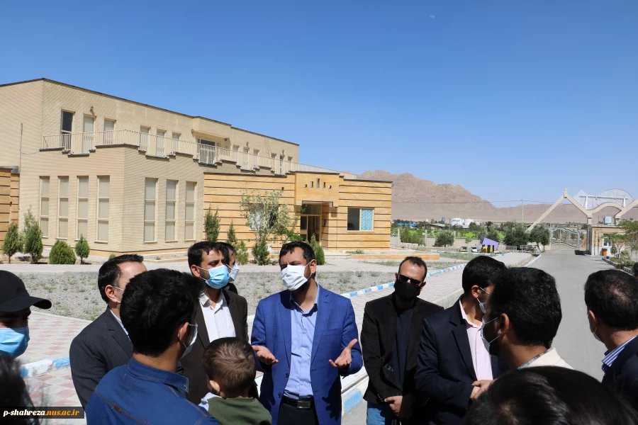 بازدید فرماندار محترم شهرستان شهرضا جناب آقای دکتر جعفری و هیئت همراه از دانشکده شماره ۱ پسران شهرضا
 9