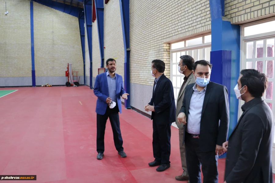 بازدید فرماندار محترم شهرستان شهرضا جناب آقای دکتر جعفری و هیئت همراه از دانشکده شماره ۱ پسران شهرضا
 10