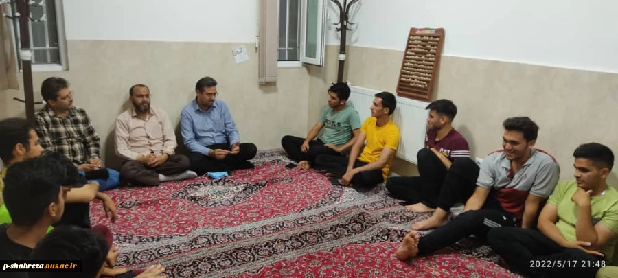 بازدید معاونت محترم آموزش جناب آقای مهندس حیدرپور در معیت ریاست محترم اداره حراست جناب آقای مهندس قدیری و آقای ستایش پور از خوابگاه مرحوم همت 4