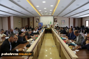 دکتر مردانی در جمع مسئولین کانون‌های بسیج اساتید دانشگاه فنی وحرفه‌ای مطرح کرد:
بهره‌مندی از ظرفیت دانشگاه فنی و حرفه‌ای در راستای اشتغال‌آفرینی ضروری است 3