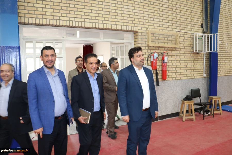 بازدید دکتر خسرویان از آموزشکده‌های فنی و حرفه‌ای شهرضا، استان اصفهان 7